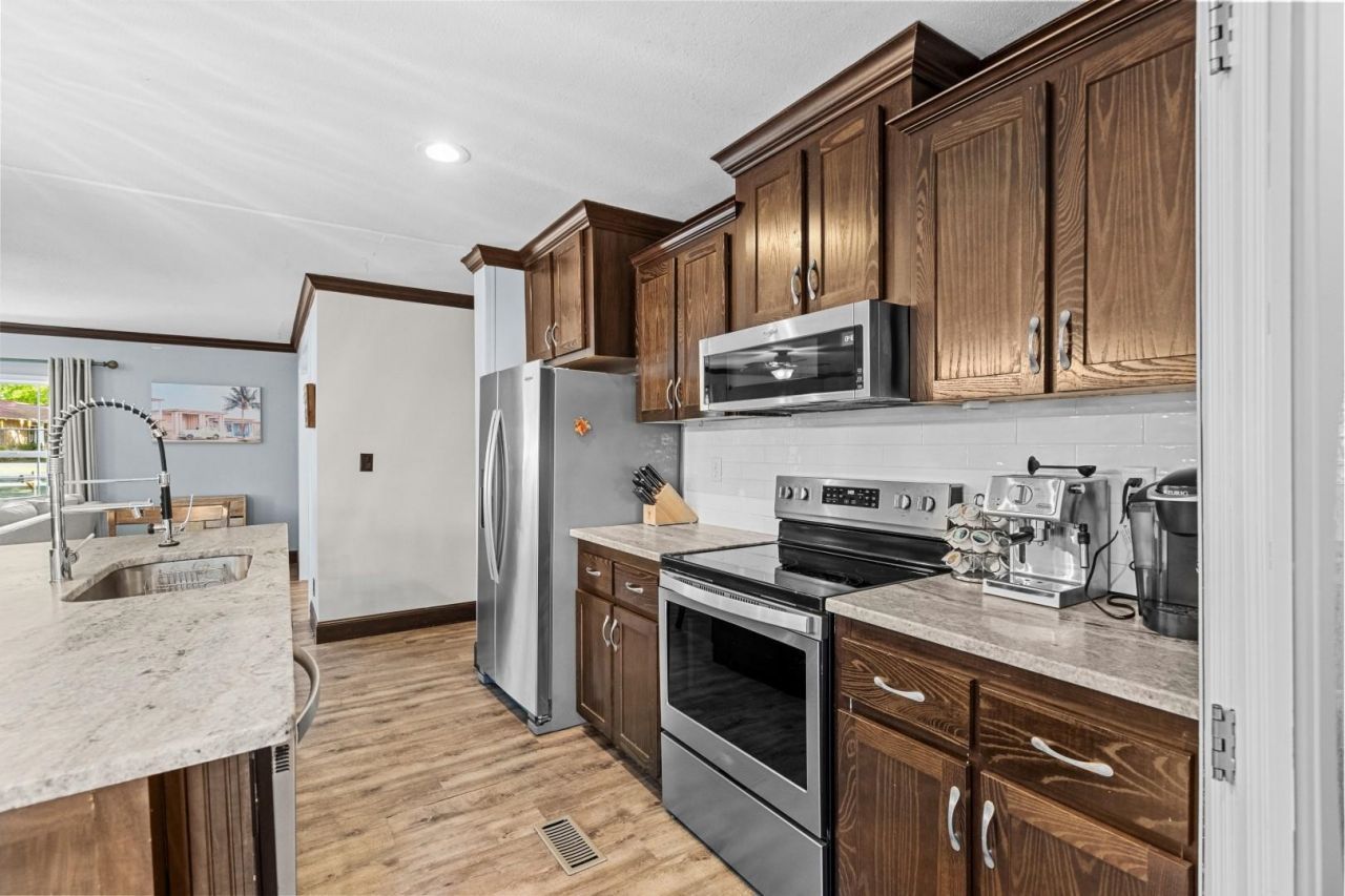 2380 John Henry Ln. Photo 11