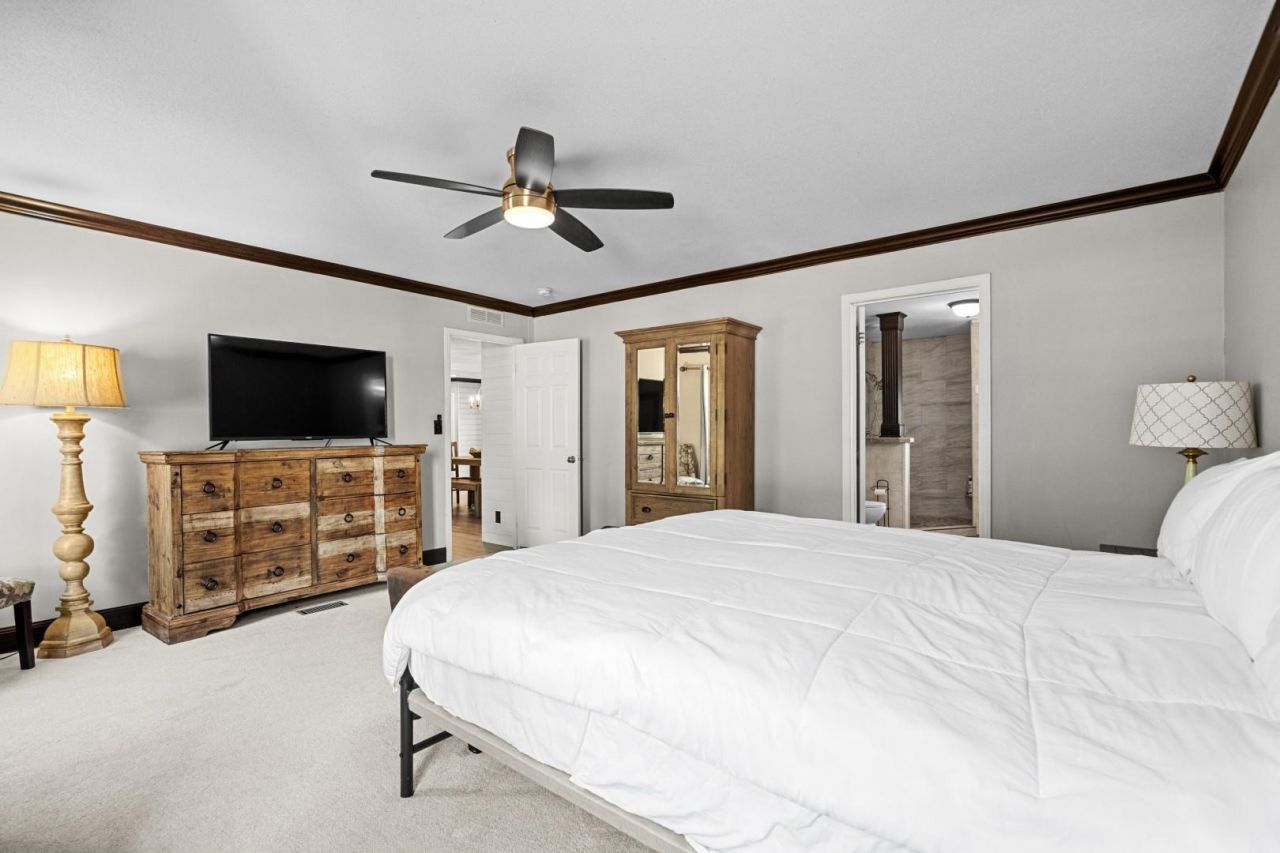 2380 John Henry Ln. Photo 16