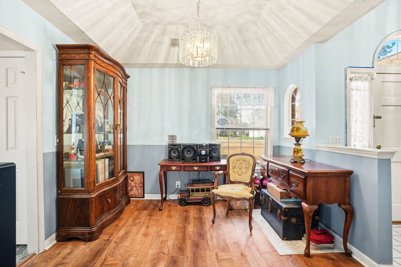 552 Bucks Trail Photo 14