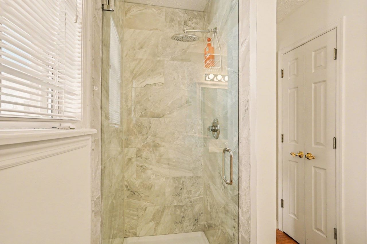 552 Bucks Trail Photo 19