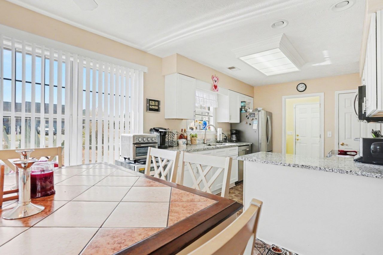 552 Bucks Trail Photo 8