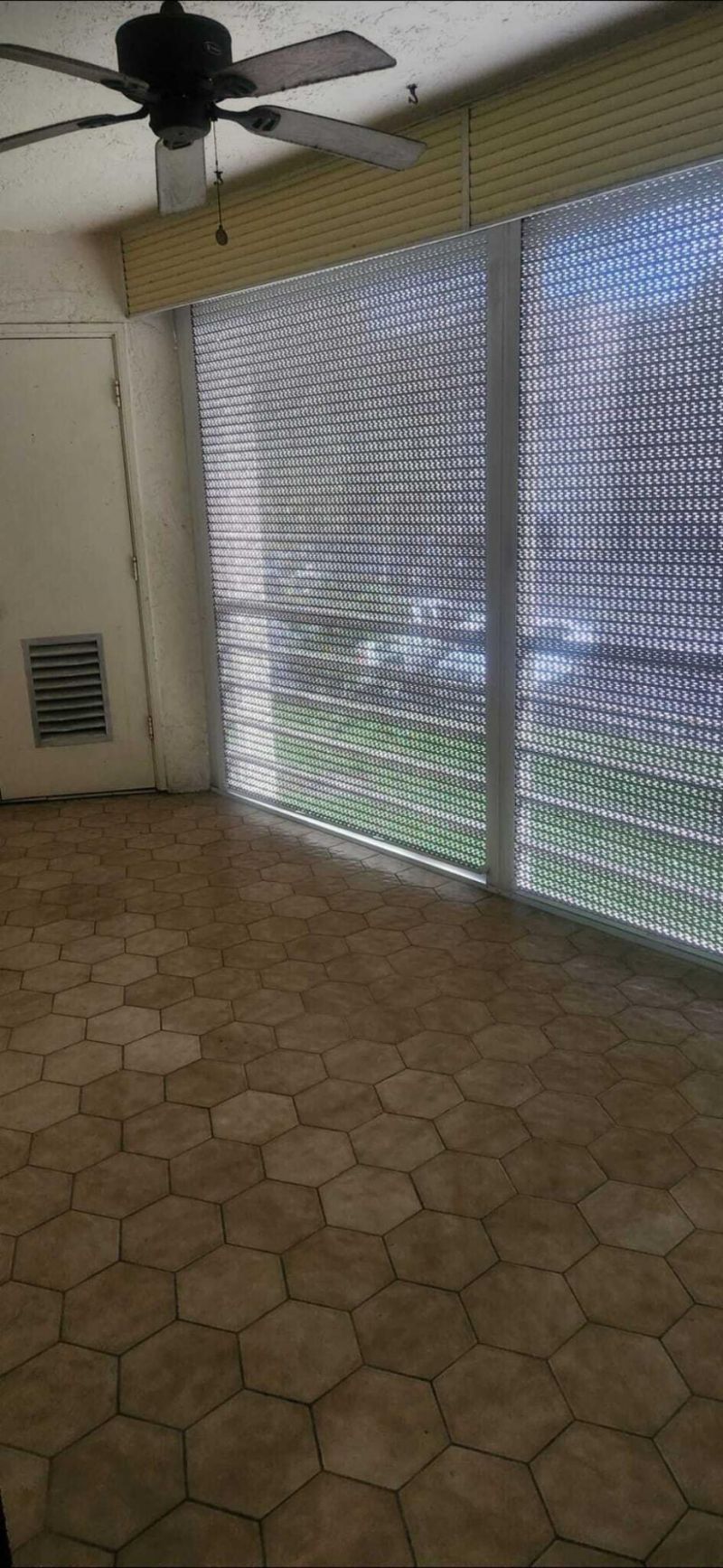 6555 W Broward Boulevard, Unit 201, Plantation, FL 33317 Photo