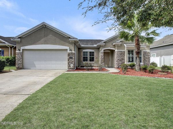 10320 OXFORD LAKES Drive, Jacksonville, FL 32257