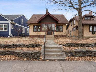 1875 Juliet Avenue, Saint Paul, MN 55105