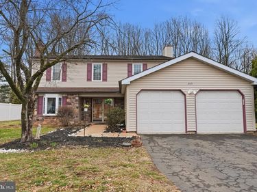 205 HIGH STREET, NEWTOWN, PA 18940