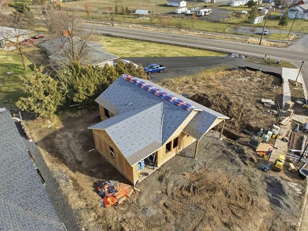 1512 Roxbury Drive, Moscow, ID 83843