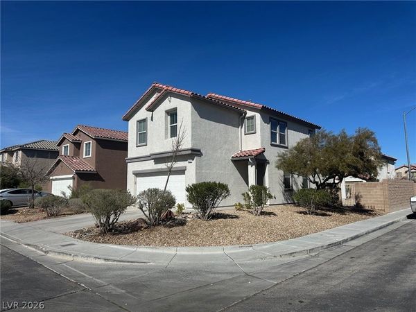 6472 Blue Iris Court , Las Vegas, NV 89141