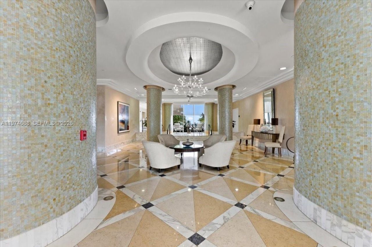 6917 Collins Ave, Unit 1512, Miami Beach, FL 33141 Photo