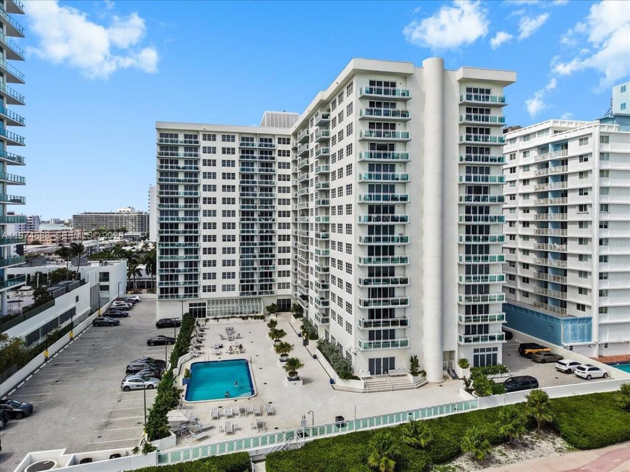 6917 Collins Ave, Unit 1512, Miami Beach, FL 33141 Photo