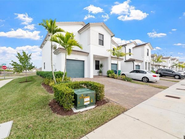 23005 SW 128th Pl, Miami, FL 33170