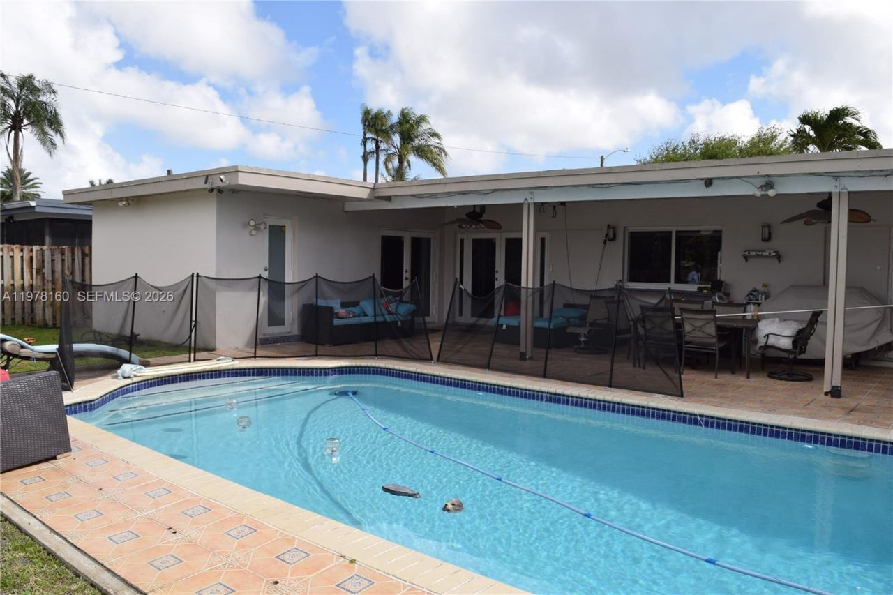 5317 Van Buren St , Hollywood, FL 33021 Photo