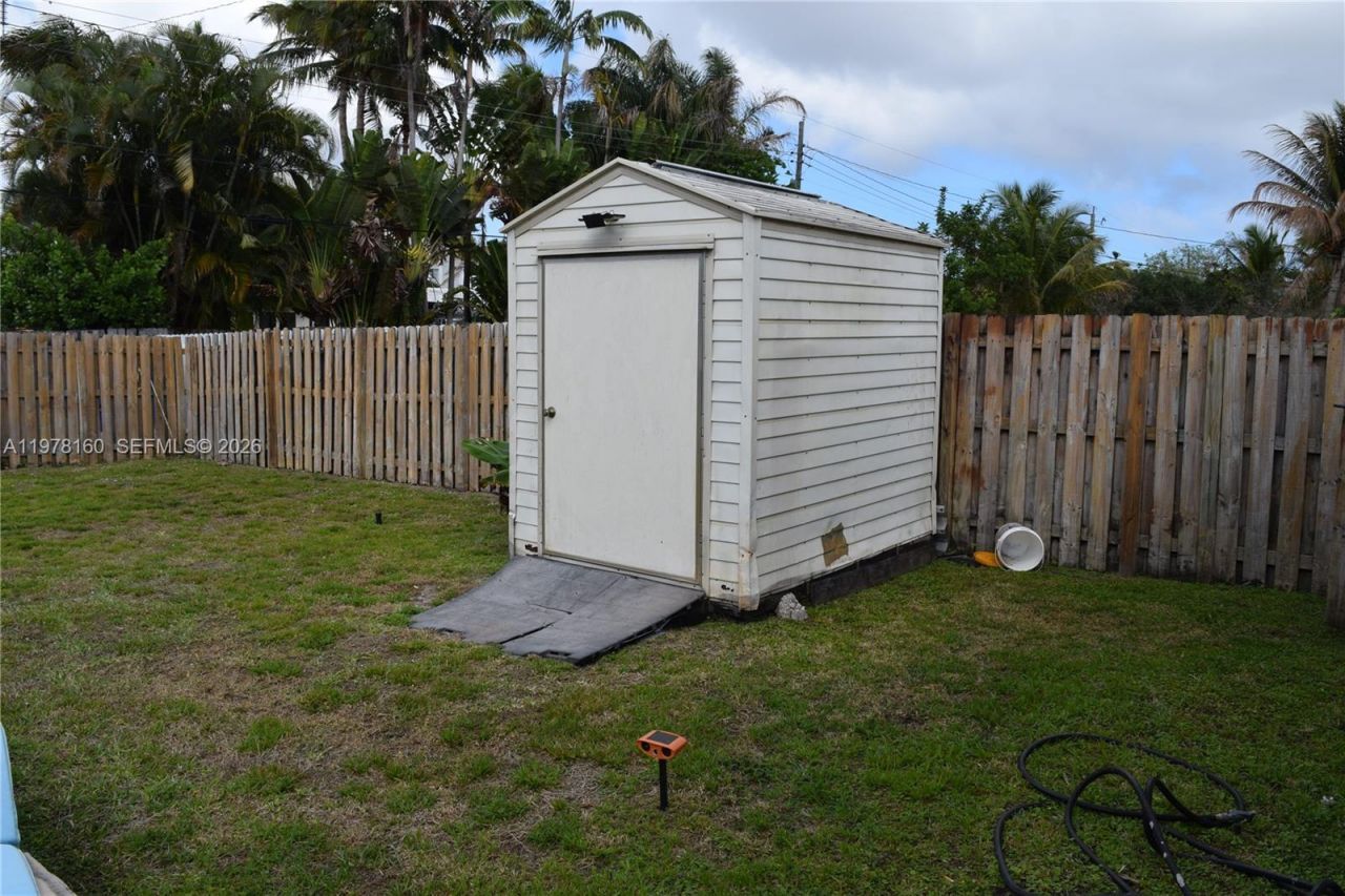 5317 Van Buren St , Hollywood, FL 33021 Photo