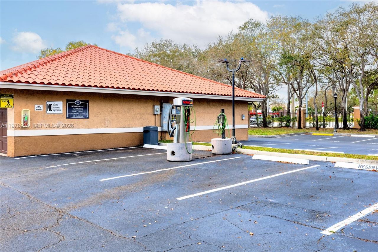 101 SW 117th Ave, Unit 7207, Pembroke Pines, FL 33025 Photo