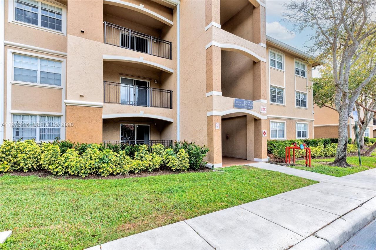101 SW 117th Ave, Unit 7207, Pembroke Pines, FL 33025 Photo