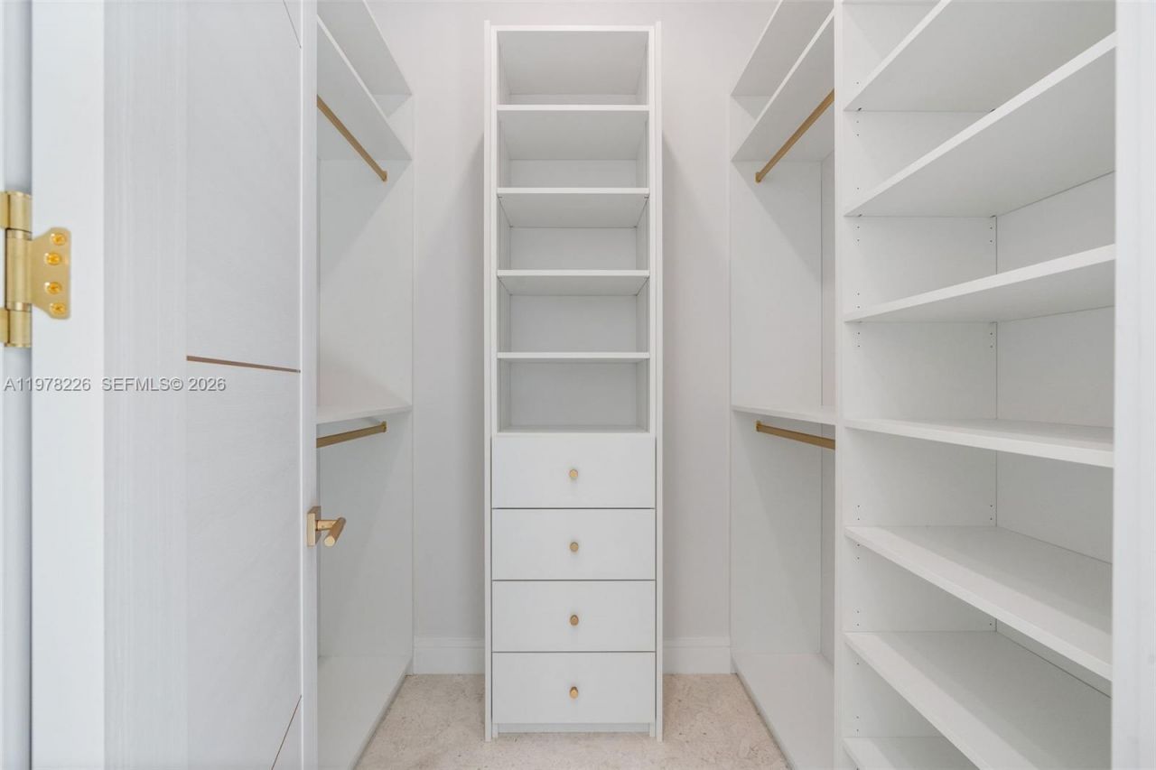 114 Royal Ln , Islamorada, FL 33036 Photo