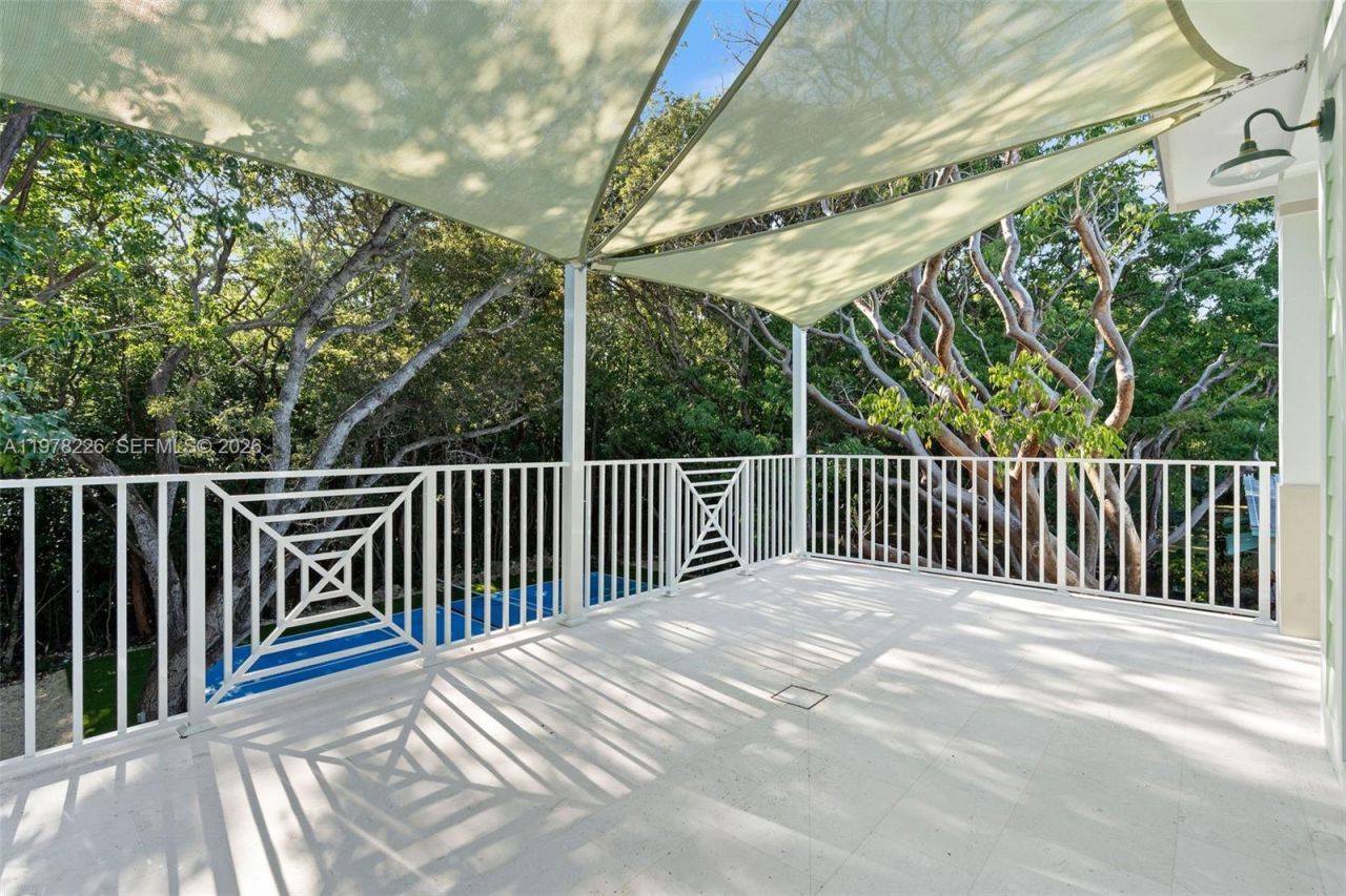 114 Royal Ln , Islamorada, FL 33036 Photo