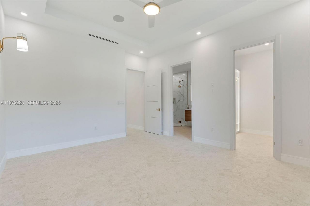 114 Royal Ln , Islamorada, FL 33036 Photo