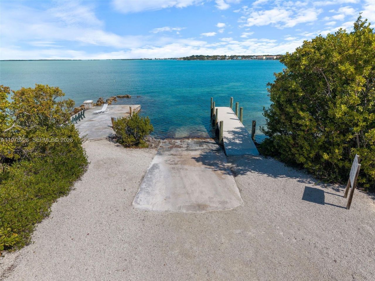 114 Royal Ln , Islamorada, FL 33036 Photo