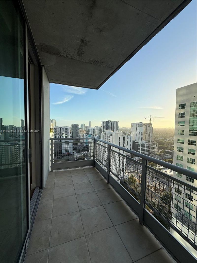 690 SW 1st Ct, Unit 2726, Miami, FL 33130 Photo