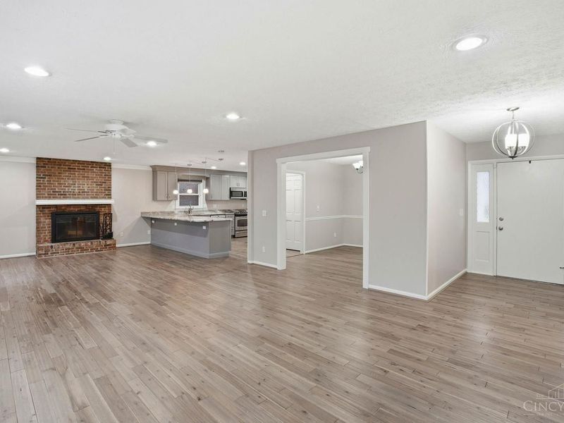 7926 Dunview Court, Anderson Twp, OH 45255 Photo 4