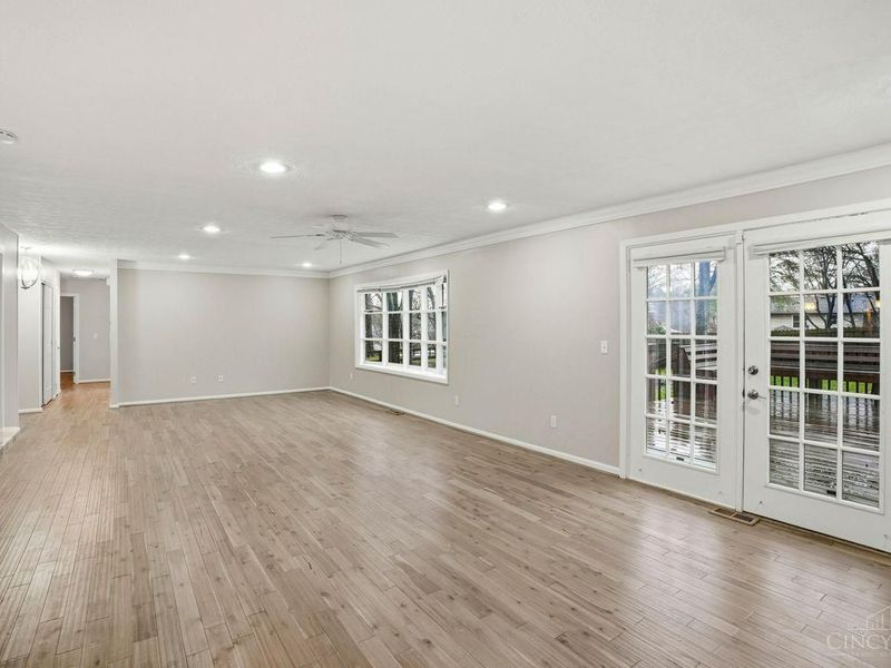 7926 Dunview Court, Anderson Twp, OH 45255 Photo 8