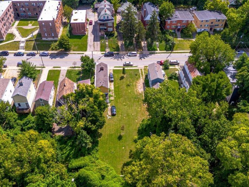 708 Greenwood Avenue, Cincinnati, OH 45229 Photo 6