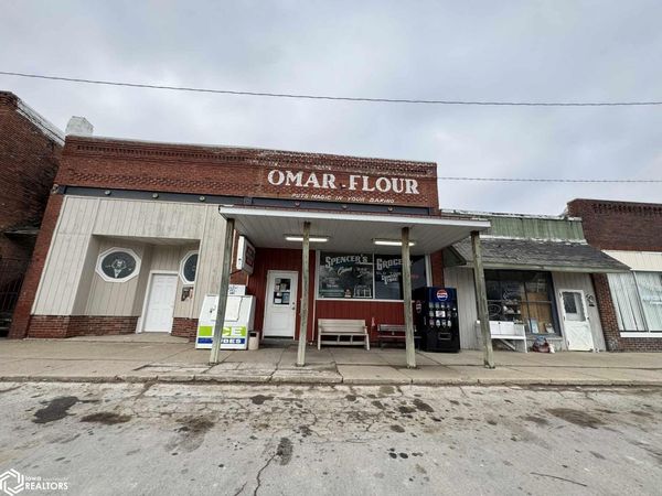 107 E Chariton Street, Moravia, IA 52571