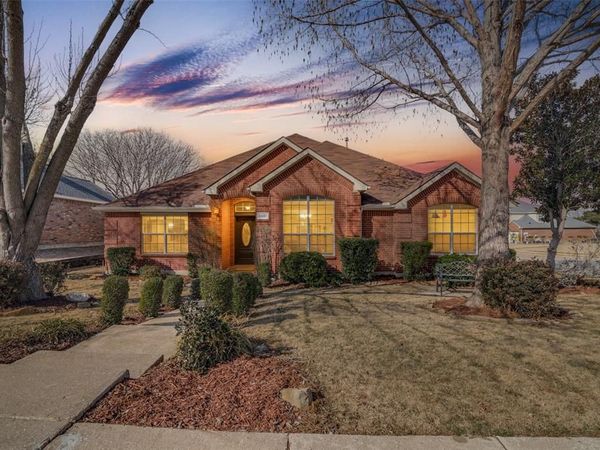 5501 Somerset Drive, Rowlett, TX 75089