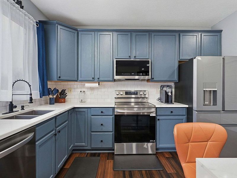 8272 Woodstream Drive, Canal Winchester, OH 43110 Photo 12