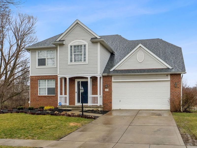 8272 Woodstream Drive, Canal Winchester, OH 43110 Photo 2