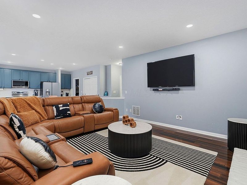 8272 Woodstream Drive, Canal Winchester, OH 43110 Photo 21