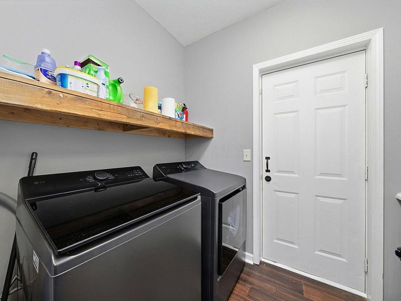 8272 Woodstream Drive, Canal Winchester, OH 43110 Photo 22