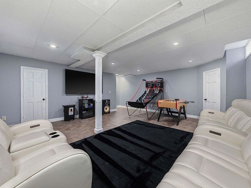 8272 Woodstream Drive, Canal Winchester, OH 43110 Photo 25