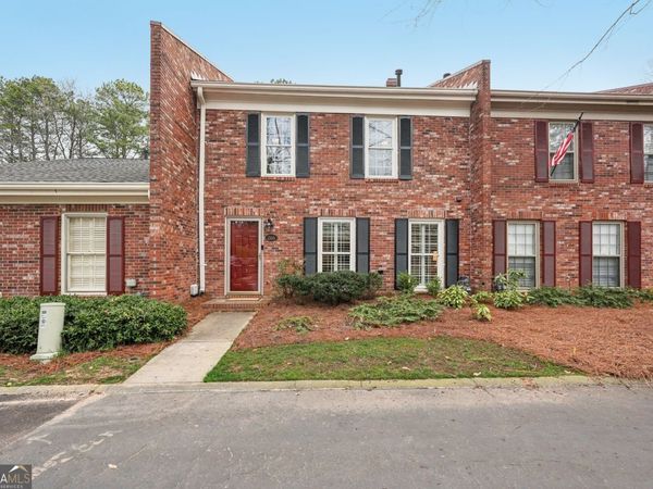 266 The South Chace, Atlanta, GA 30328