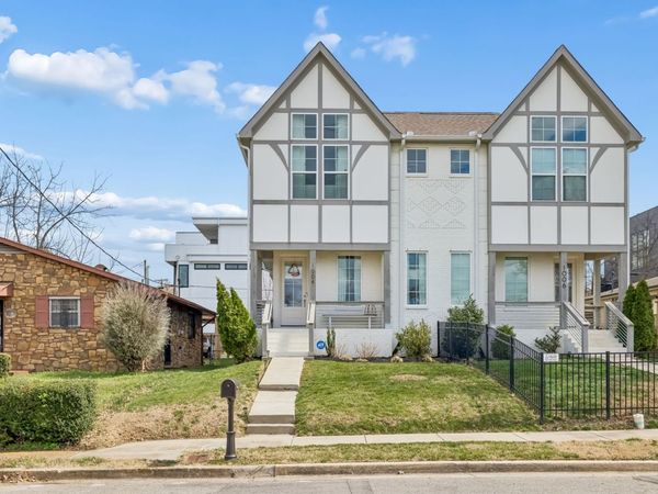 1004 14th Ave S, Nashville, TN 37212