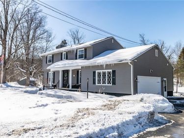 2939 Graffenburg Road, New Hartford, NY 13413
