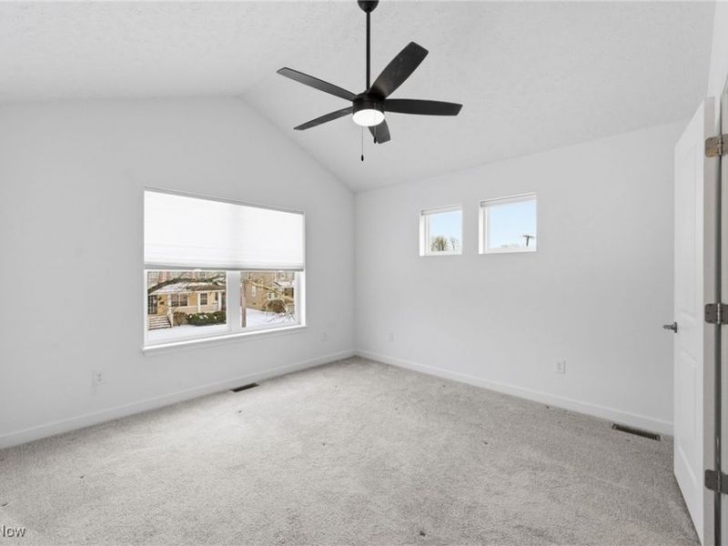 2244 E 100th Street, Cleveland, OH 44106 Photo 12
