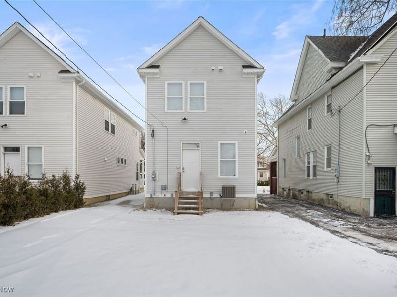 2244 E 100th Street, Cleveland, OH 44106 Photo 22