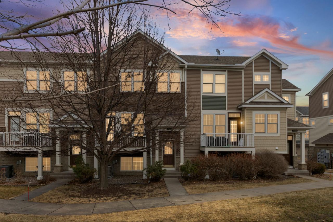 17185 72nd Avenue N, Maple Grove, MN 55311 Main Photo