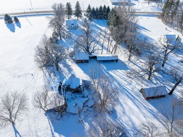 12295 Wilton Bridge Road, Waseca, MN 56093