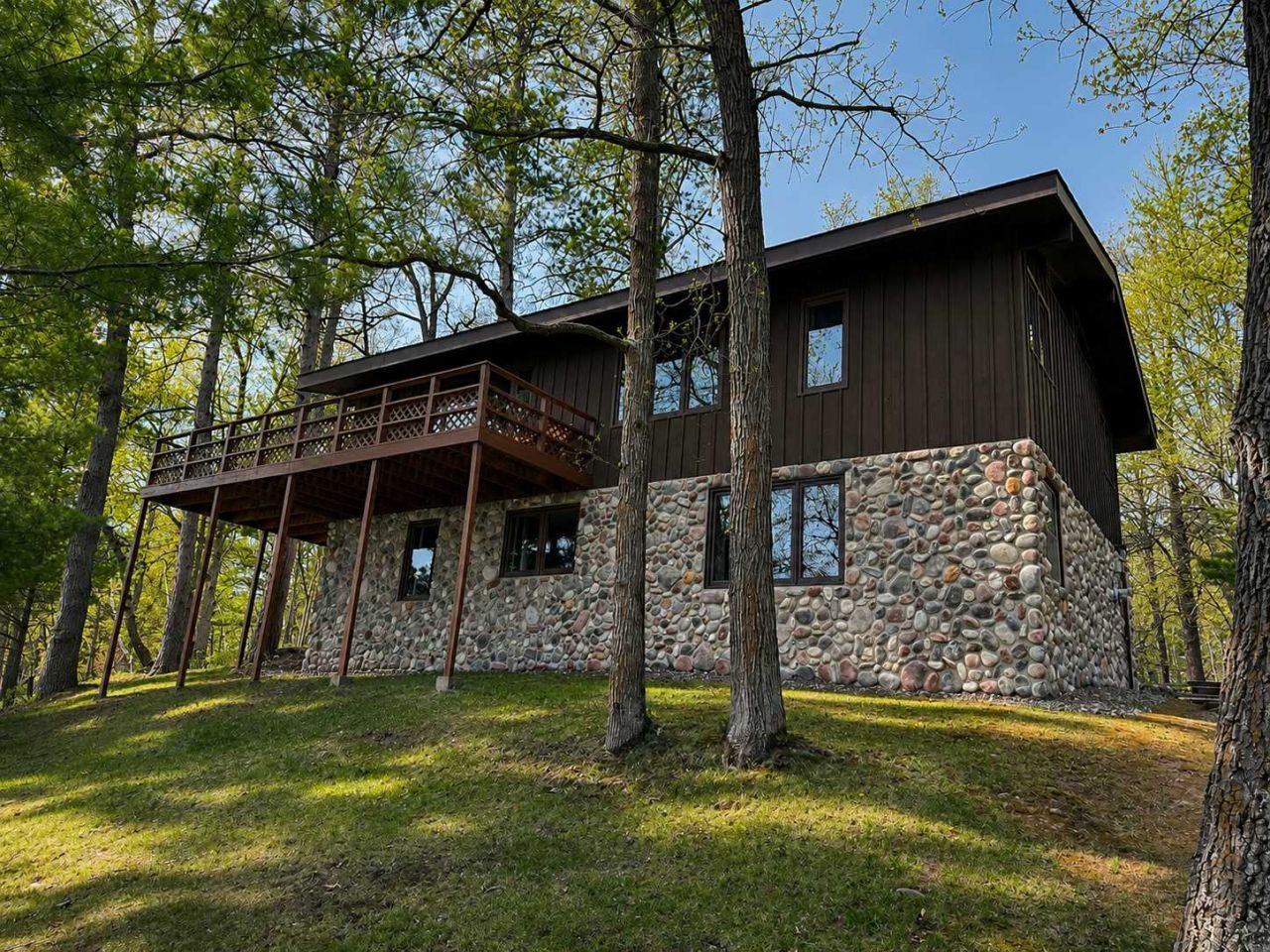 4388 Robin Lane NW, Hackensack, MN 56452