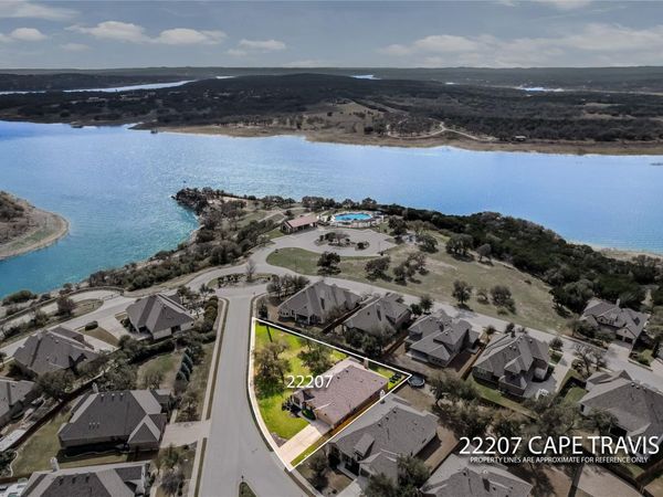 22207 Cape Travis BND, Lago Vista, TX 78645