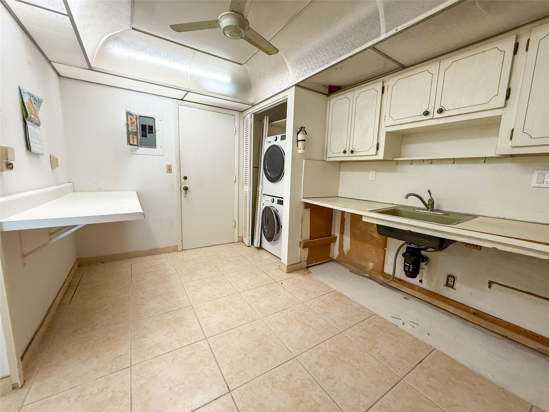 1401 S Ocean Drive, Unit 405, Hollywood, FL 33019 Photo