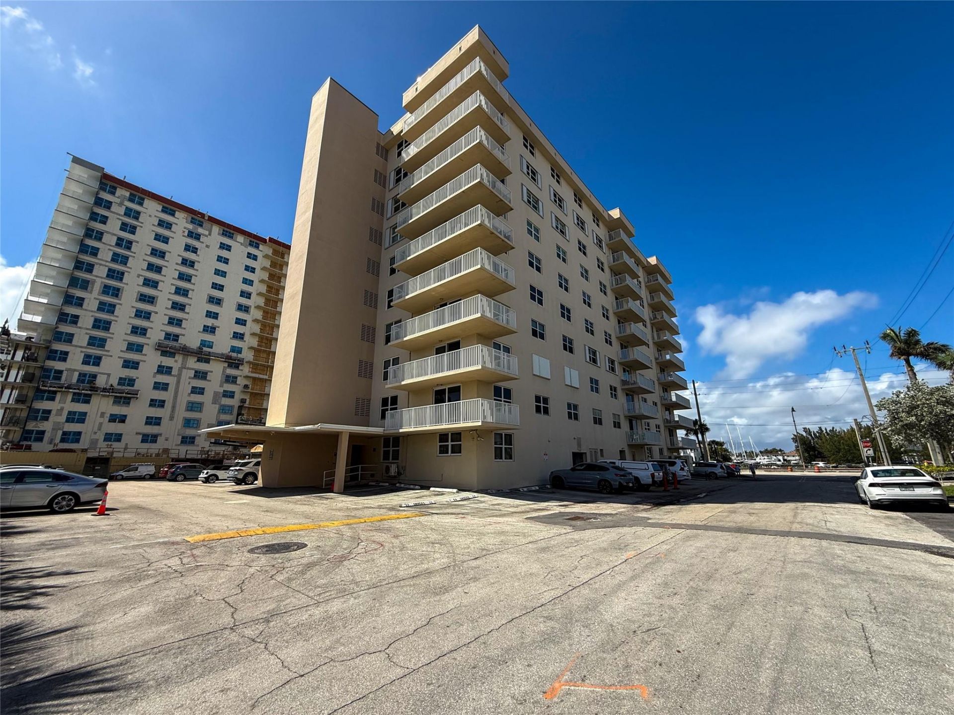 1401 S Ocean Drive, Unit 405, Hollywood, FL 33019 Photo