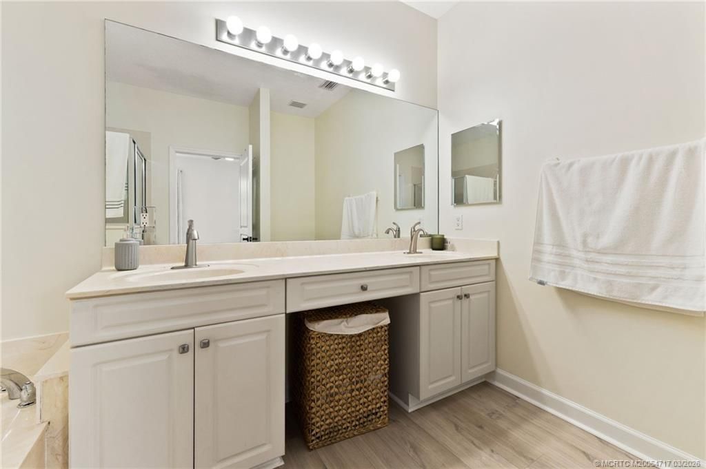 10627 SW Cam Run, Port Saint Lucie, FL 34987 Photo