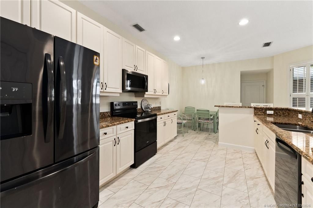 10627 SW Cam Run, Port Saint Lucie, FL 34987 Photo