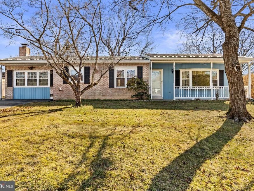 1443 Wanda Lane, Harrisburg, PA 17109 Main Photo