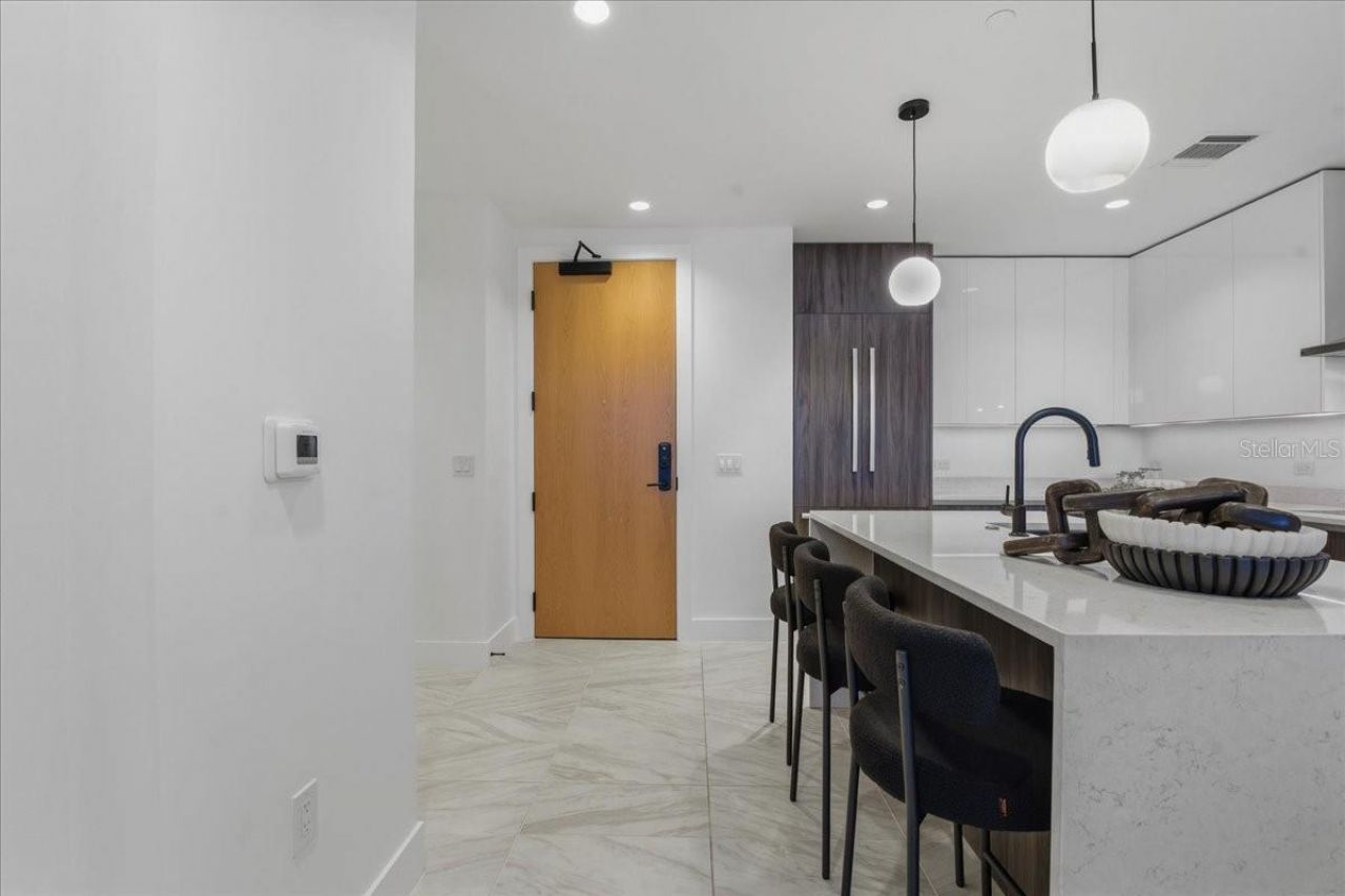 777 3rd Avenue N, Unit 1202, Saint Petersburg, FL 33701 Photo