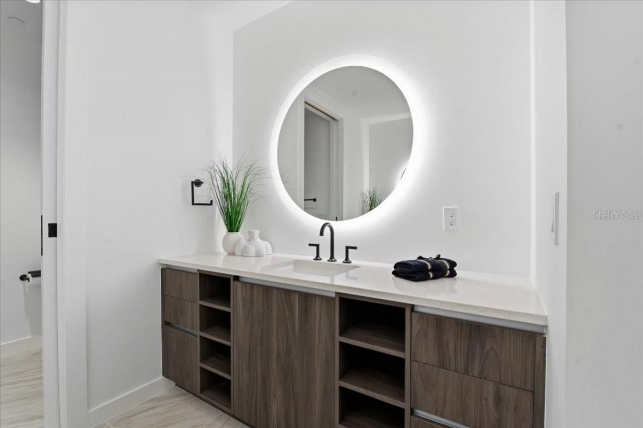 777 3rd Avenue N, Unit 1202, Saint Petersburg, FL 33701 Photo