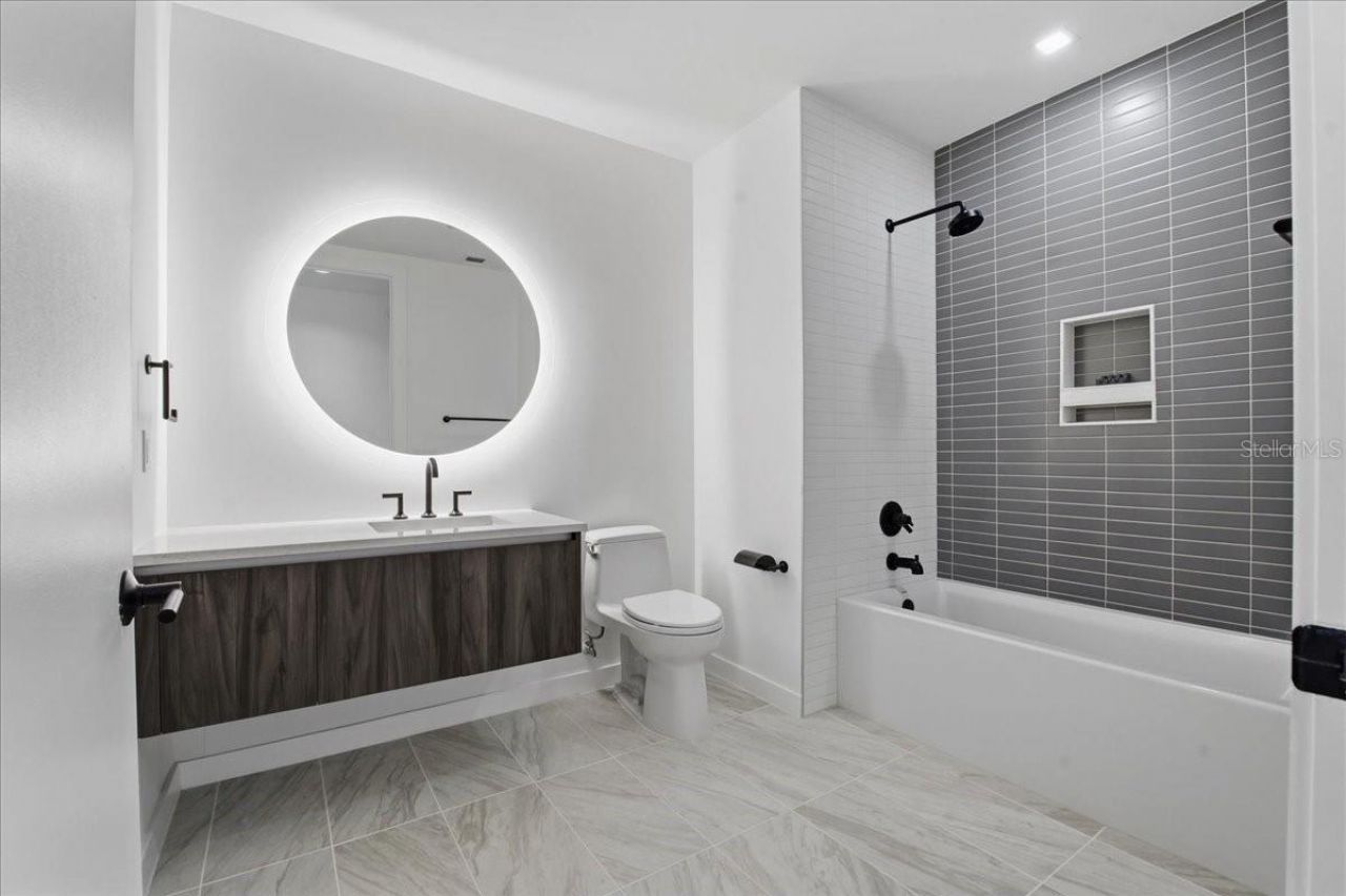 777 3rd Avenue N, Unit 1202, Saint Petersburg, FL 33701 Photo